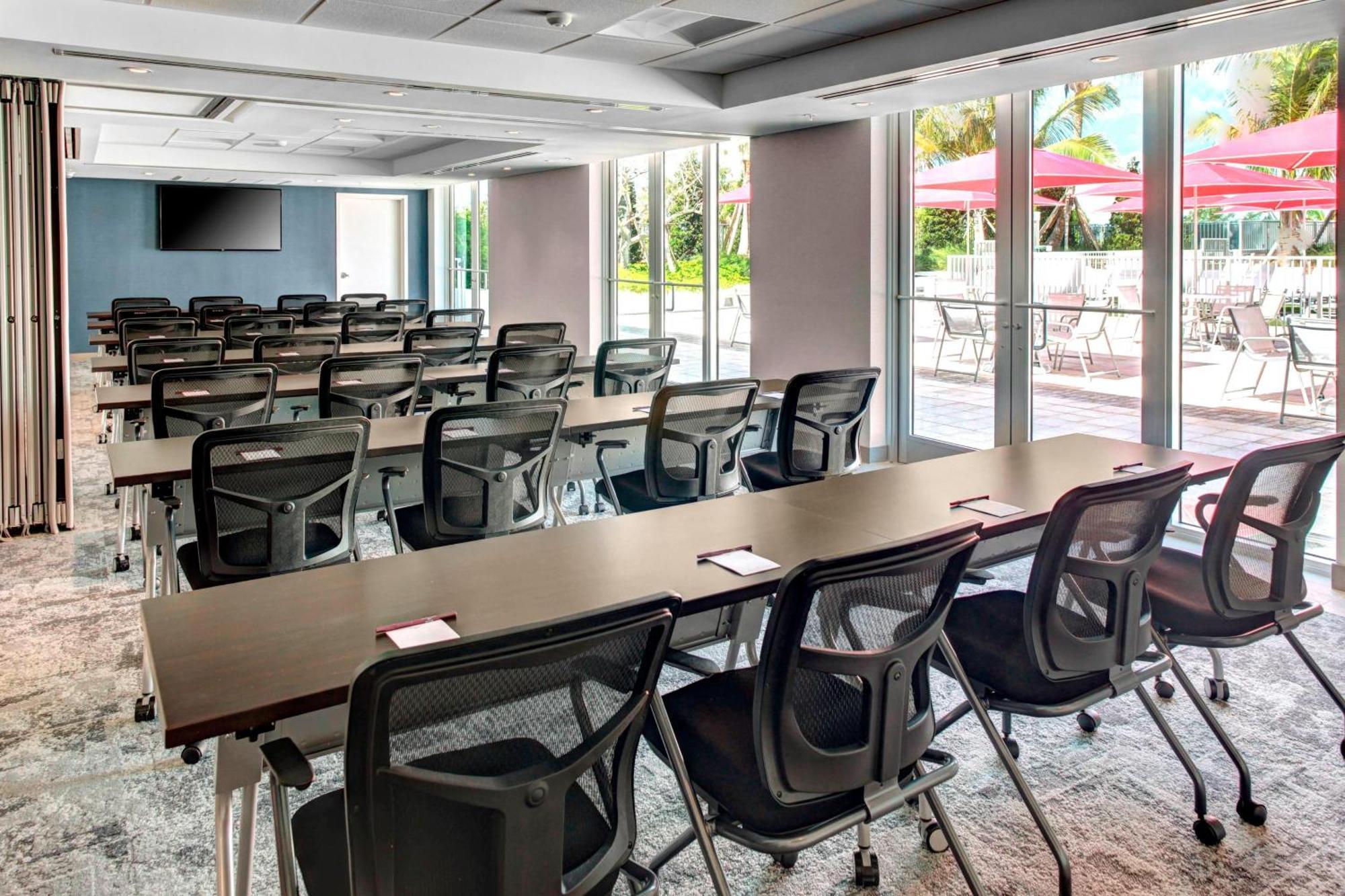 Residence Inn By Marriott Miami Beach Surfside Eksteriør bilde