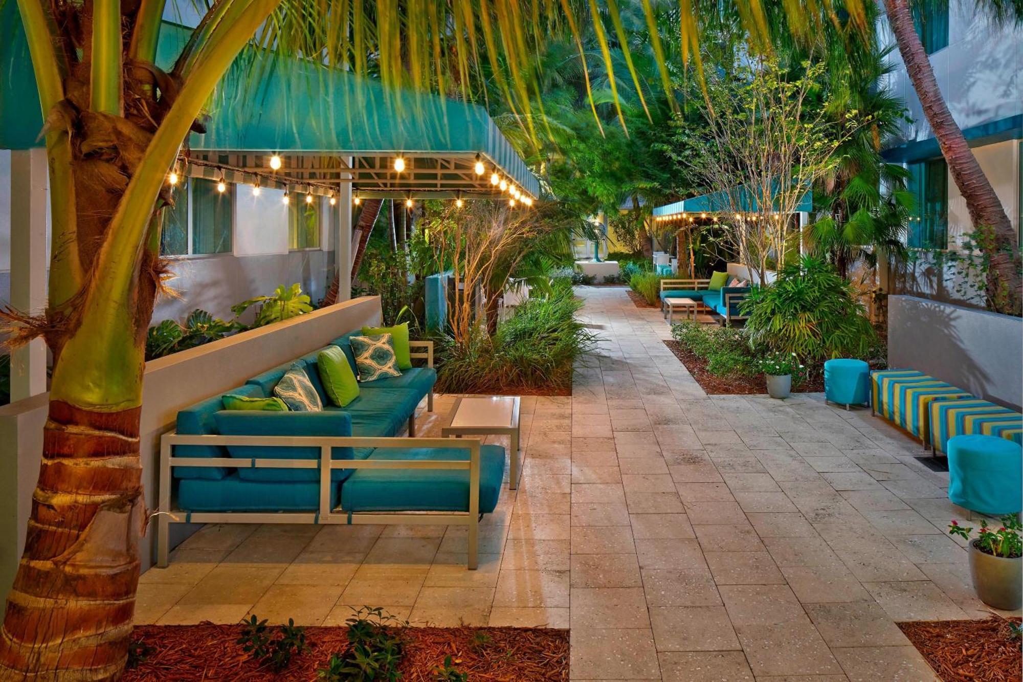 Residence Inn By Marriott Miami Beach Surfside Eksteriør bilde