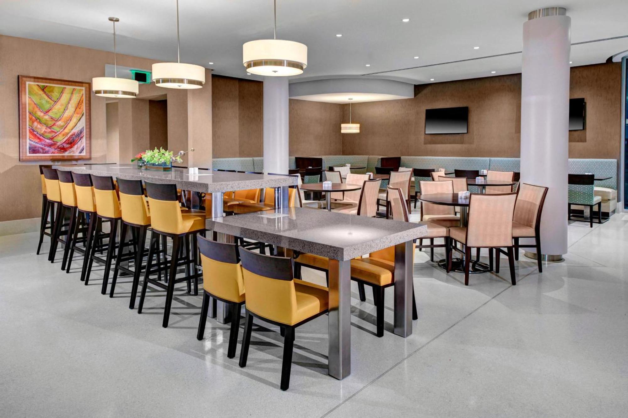 Residence Inn By Marriott Miami Beach Surfside Eksteriør bilde