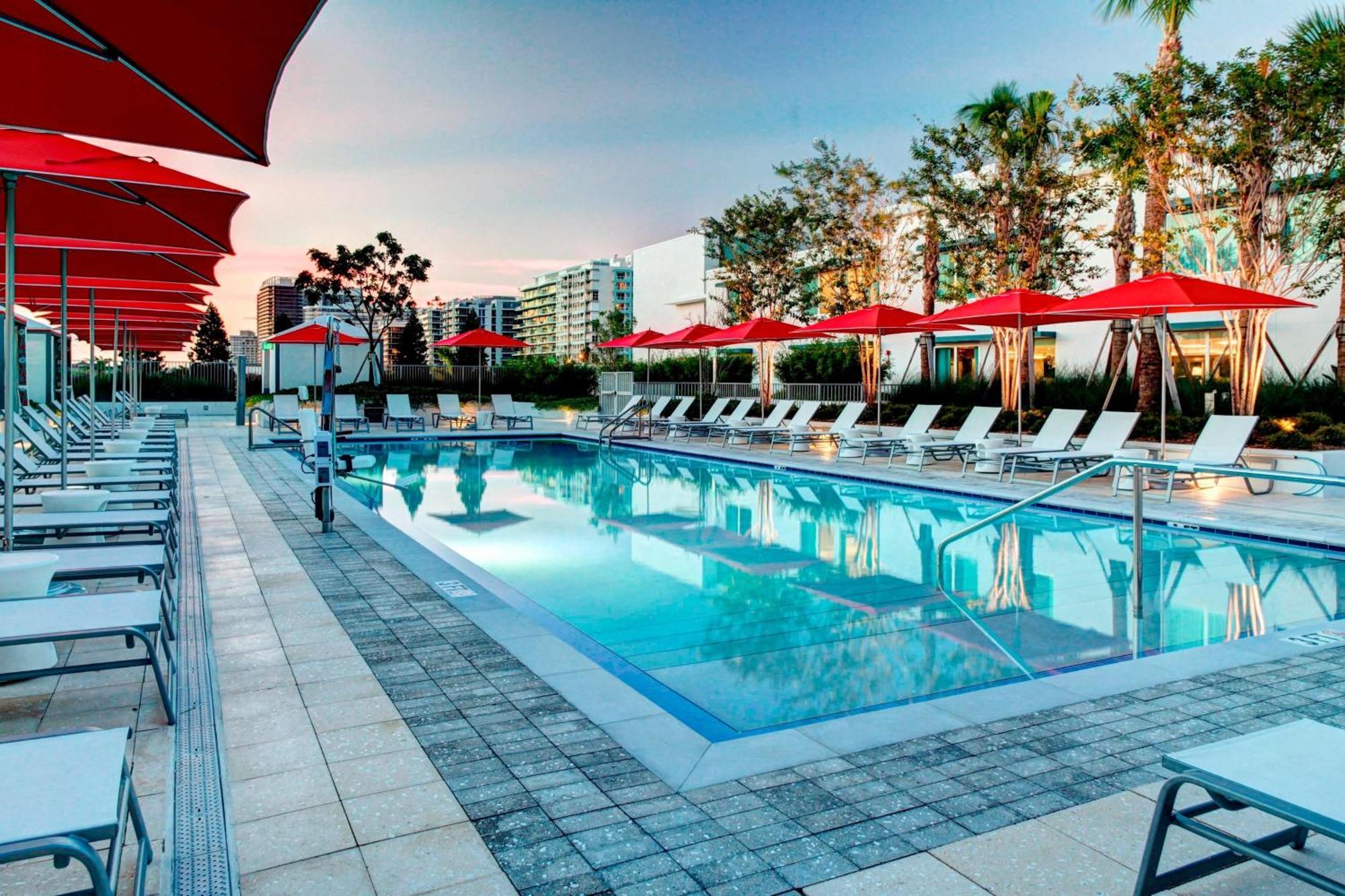 Residence Inn By Marriott Miami Beach Surfside Eksteriør bilde