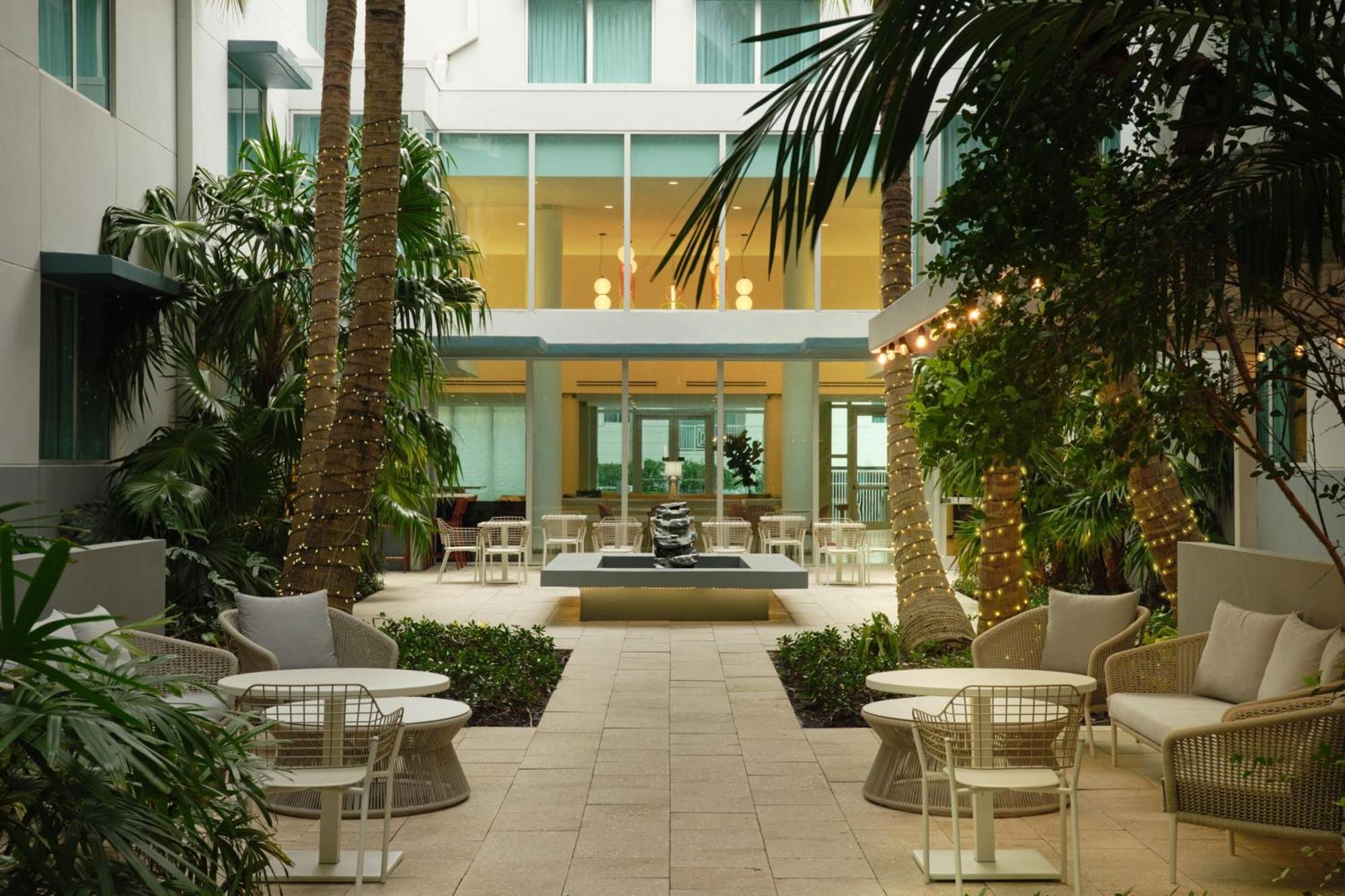 Residence Inn By Marriott Miami Beach Surfside Eksteriør bilde