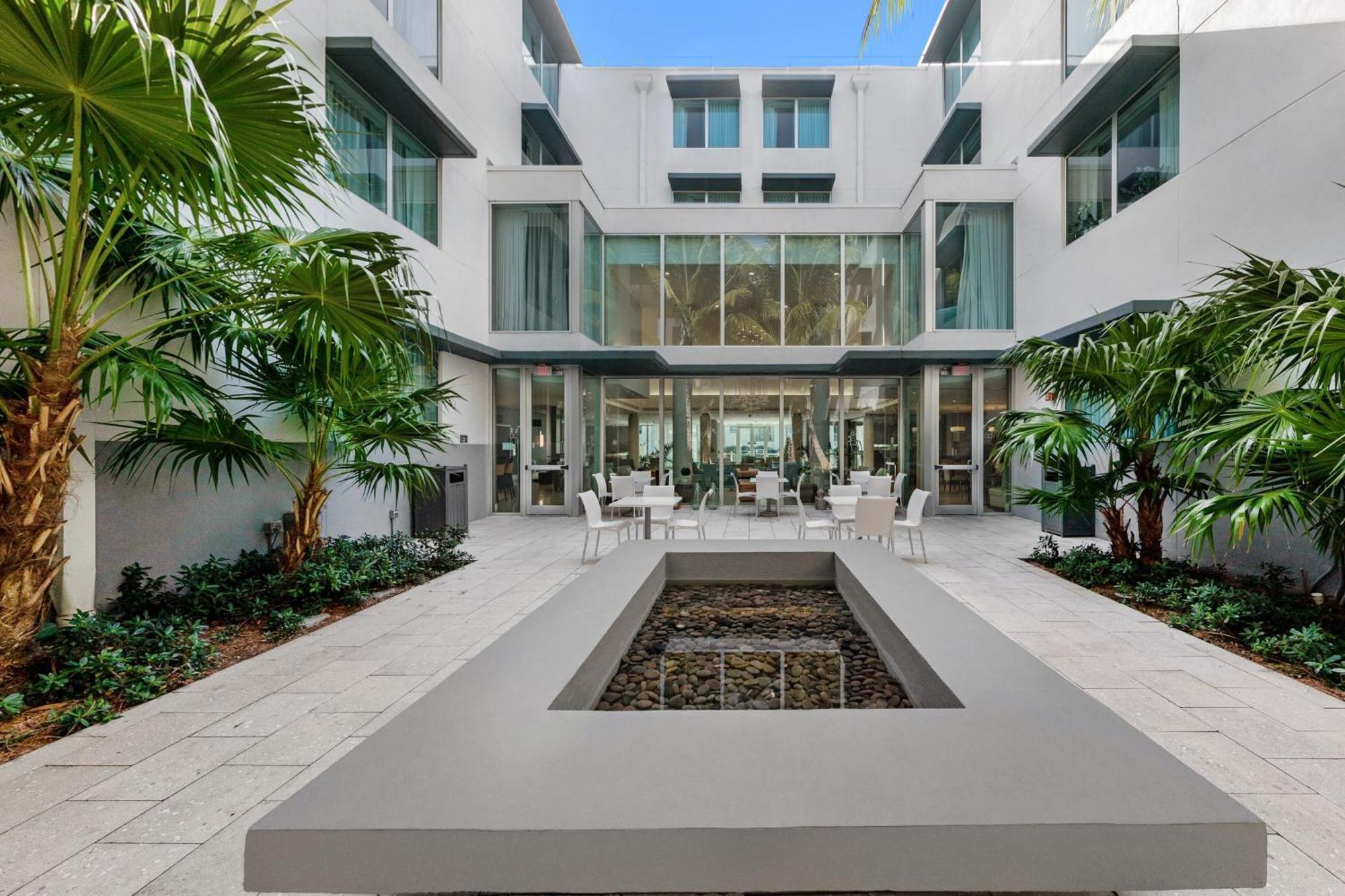 Residence Inn By Marriott Miami Beach Surfside Eksteriør bilde